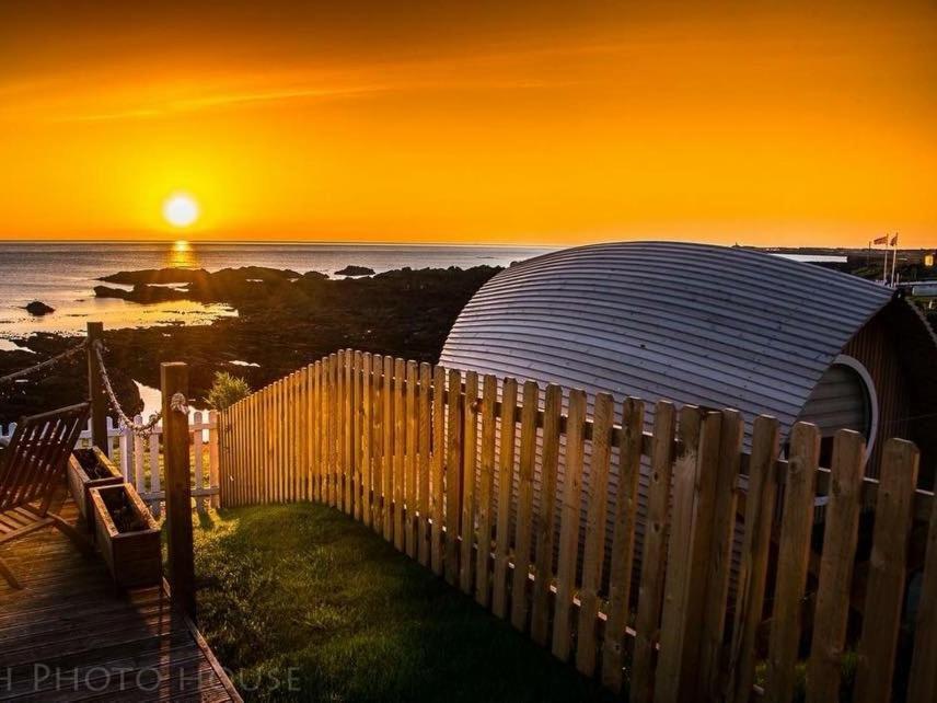 Door To The Shore - Seafront Cottages Sandhaven Exterior photo