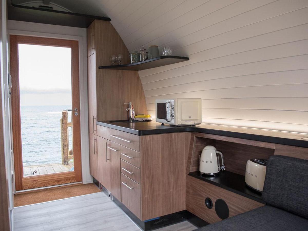 Door To The Shore - Seafront Cottages Sandhaven Exterior photo