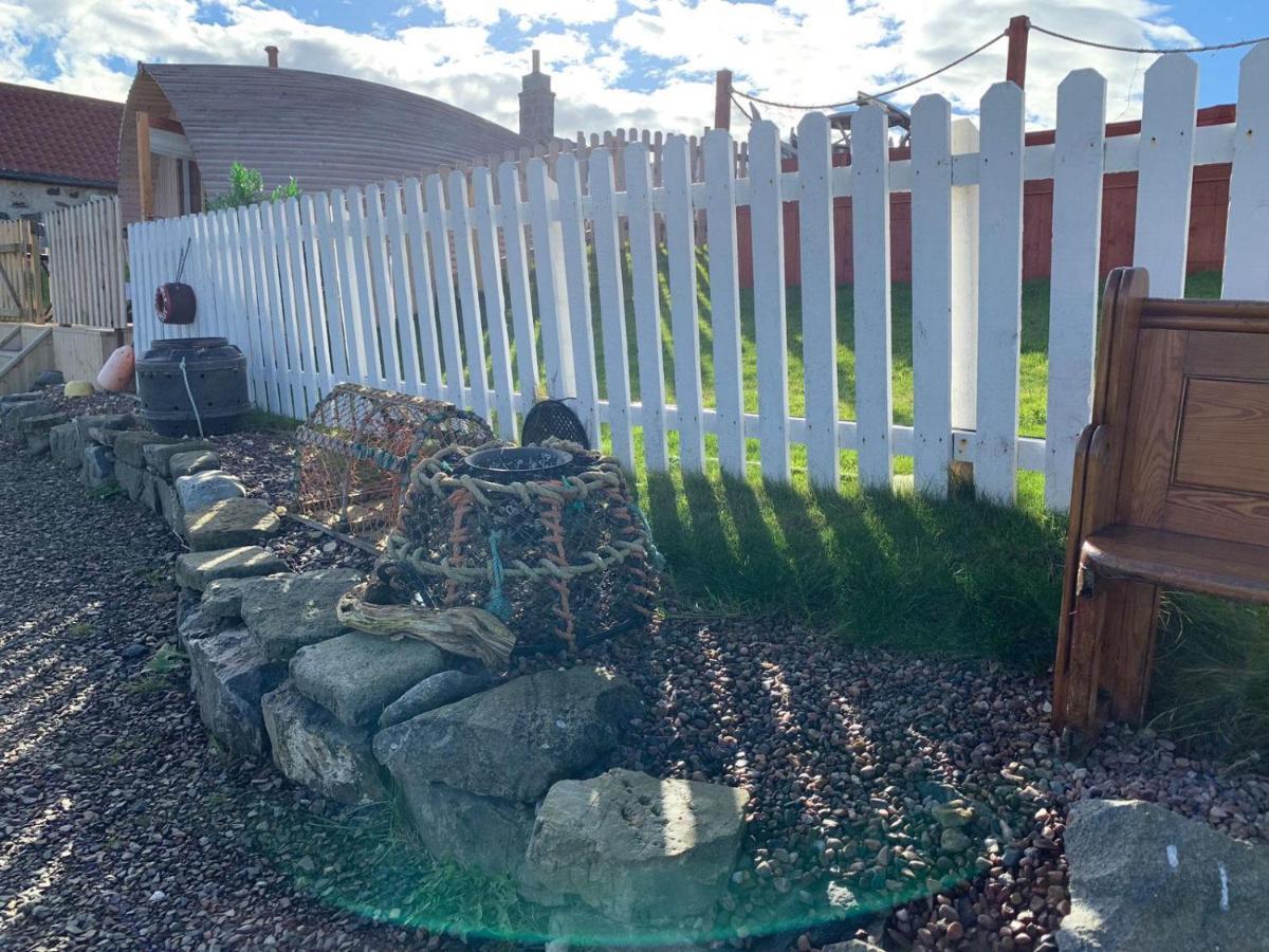 Door To The Shore - Seafront Cottages Sandhaven Exterior photo